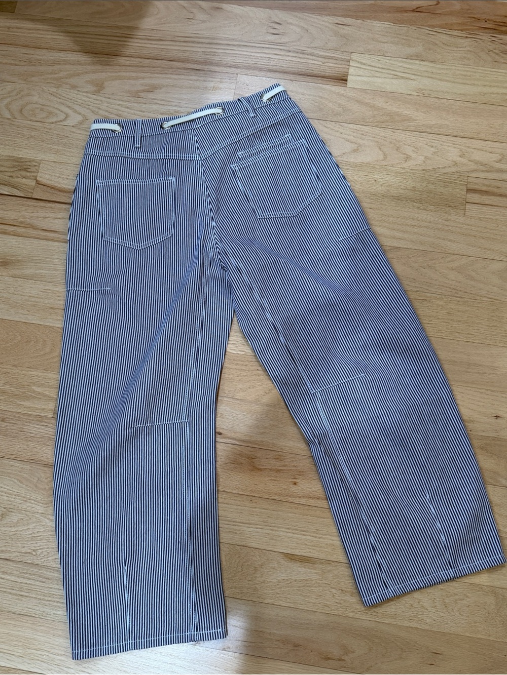 JODIFL Navy and White Striped Cropped Wide-Leg Pants - Picture 2 of 3